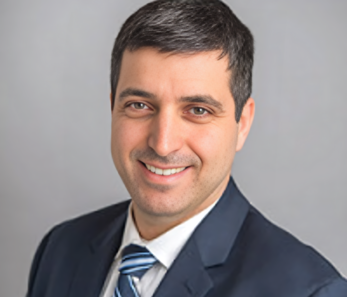 Mikhail Falkovich headshot